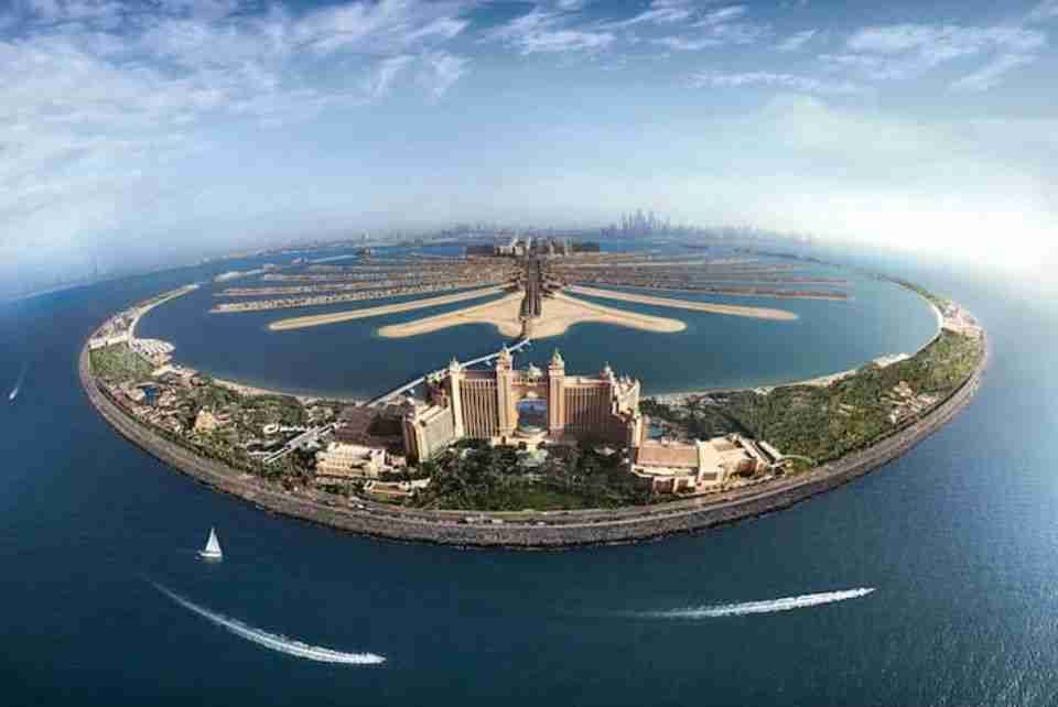 Palm Jumeirah world's largest artificial island in Dubai